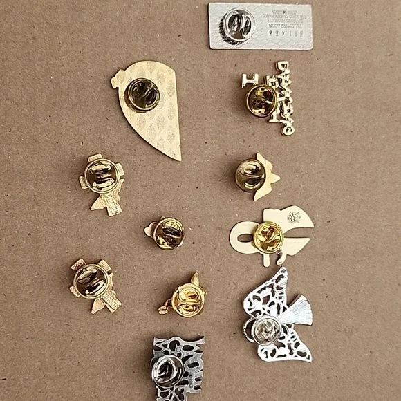 Pin Collection - Picture 2 of 13